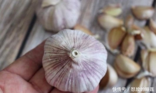 大蒜|选大蒜时，牢记这几种别买，再便宜都不能要，摊主我从来都不吃