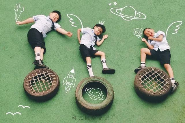 创意|恰同学少年！沪16区幼儿园、中小学创意毕业照来了