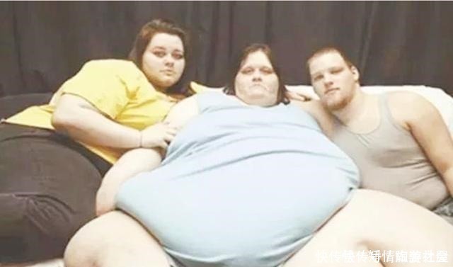 丈夫|国外孕妇孕期体重高达500斤,生出35.68斤的巨婴娃,丈夫脸都绿了