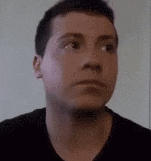 |搞笑GIF趣图段子:我正要一口吃掉苹果,女孩急了