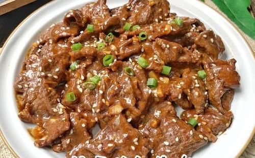 孜然牛肉|必学的家常菜非常酸爽的海带丝秒杀路边摊的老干妈炒年糕