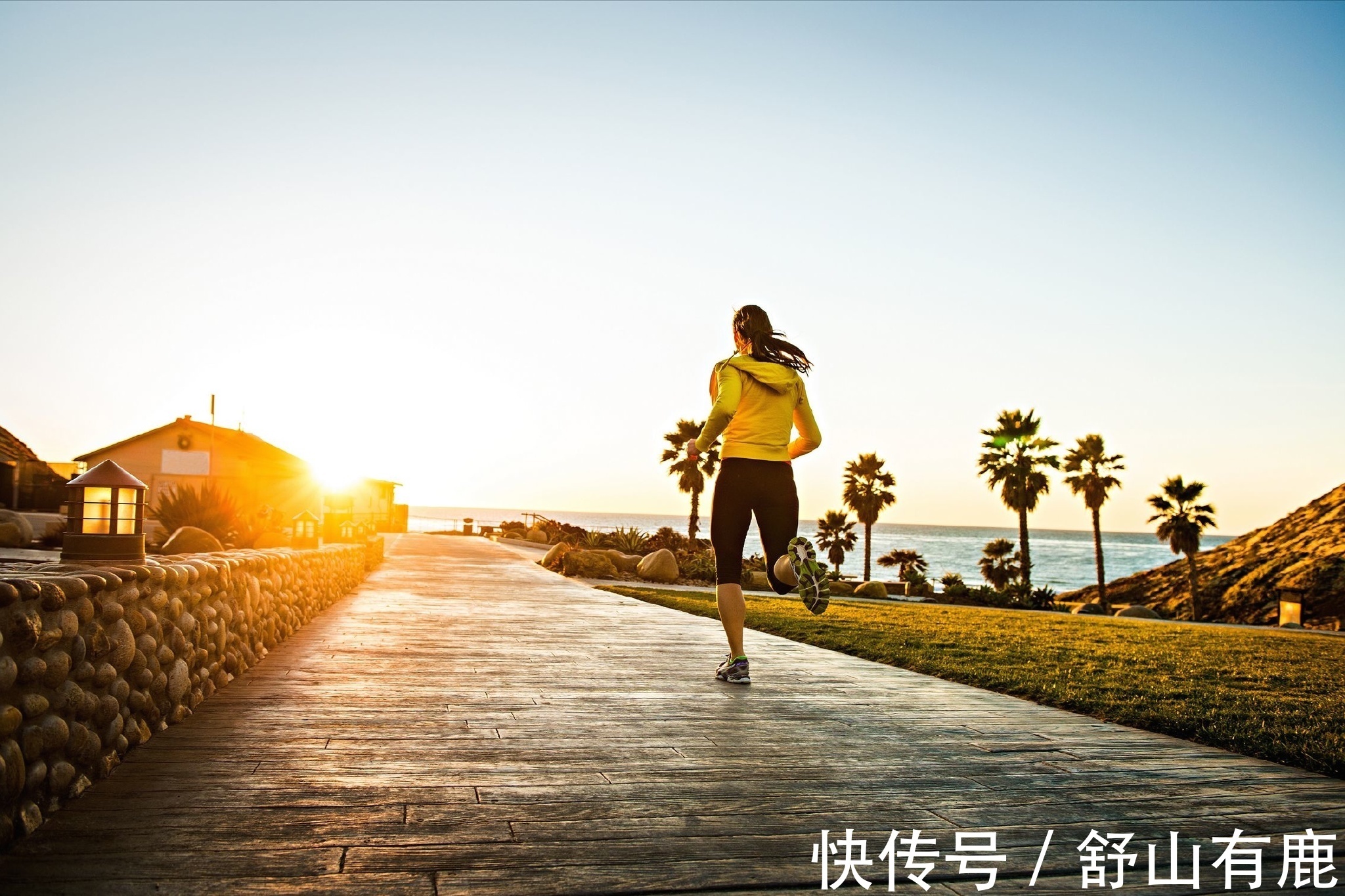 保健品|45岁后,最好的“养生”方式,并非胡乱花钱,而是做好这4点