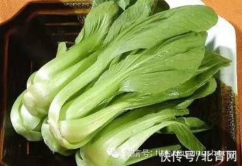 缺钙|缺钙的人有这些表现！最能补钙的6种食物，每种怎么吃？详细告诉你