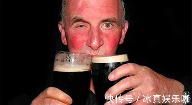 致病|你会喝酒吗?喝酒到底是治病还是致病?