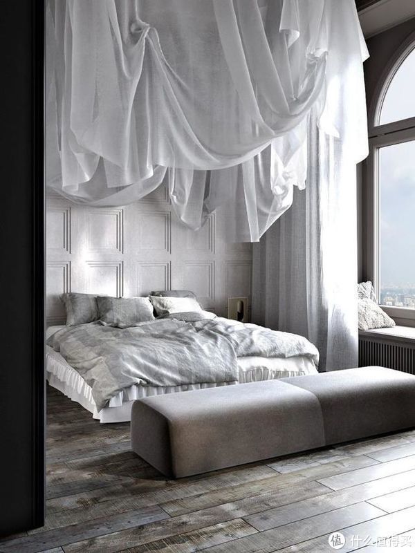 轻奢风|外国小伙的93㎡单身公寓,全屋轻奢风,卧室纱帘让网友吵翻了天