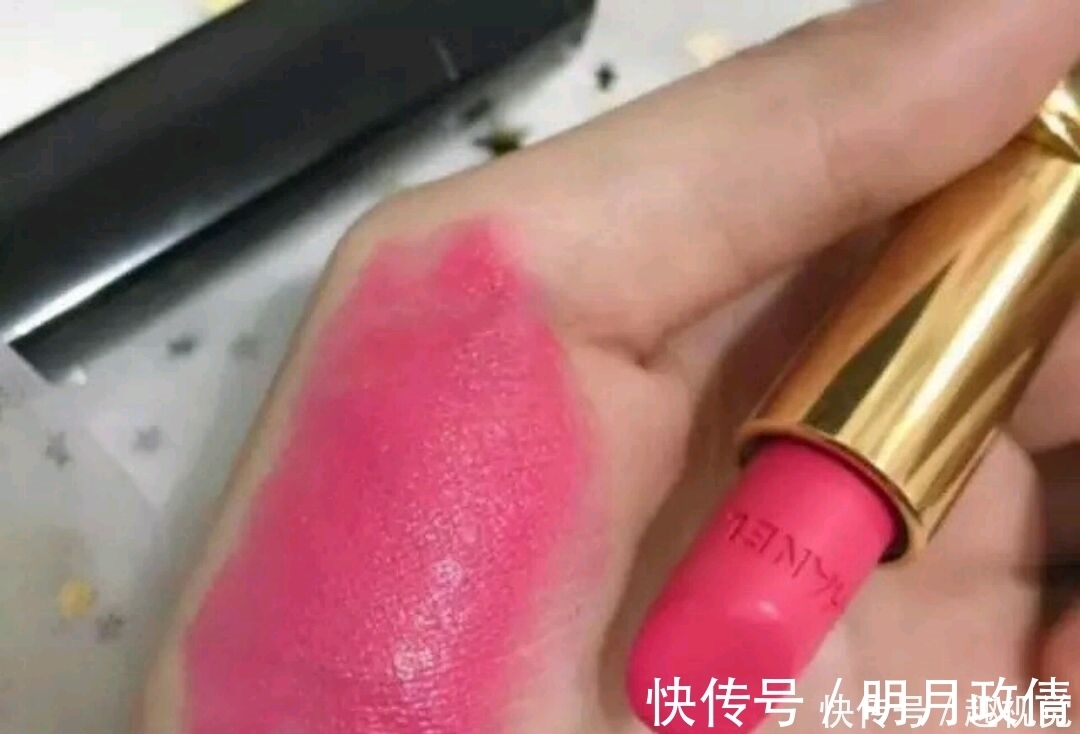 韩剧|黄皮女生千万不能选这几支口红,不但显黑还显老,快看看手里有吗