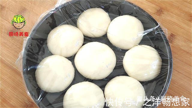 面卷|面粉别再蒸包子了,教你创意新吃法,简单又好吃,孩子也喜欢
