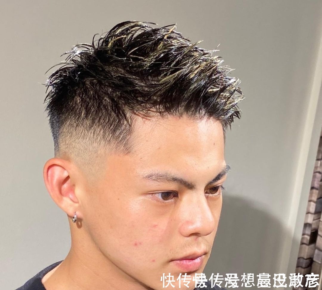 头顶 男士发型不知怎么剪?试试这几款,让你帅到颜值翻倍