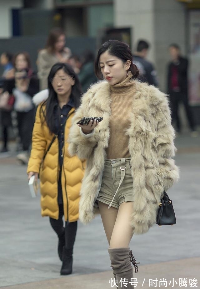 高筒靴|冬天高筒靴最实用,美女选择高跟加过膝设计的,时髦保暖还显腿长