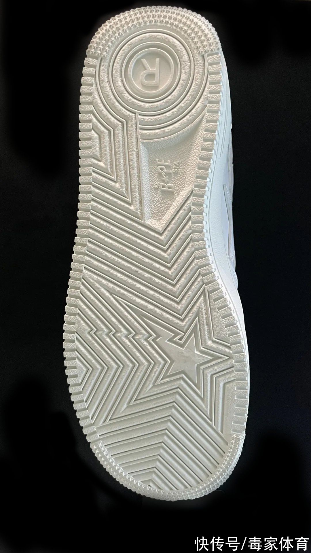 nike BAPESTA“抄袭”AF1？解剖级对比，什么水平？