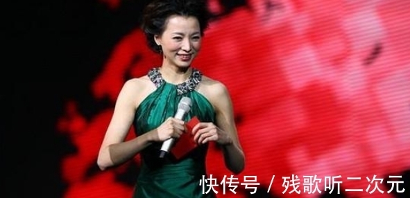 春晚|董卿为何连续四年缺席春晚,背后真正的原因是什么?