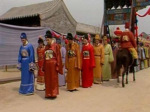 科举|贾兰是如何“胸悬金印”的?是文是武?是科举还是军功?