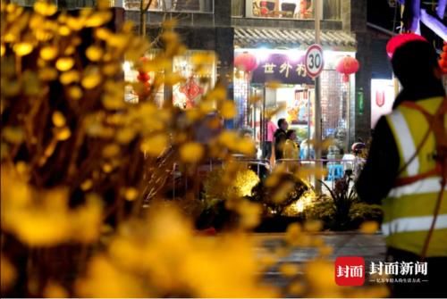 灯笼亮了 成都年味浓了|图说生活 |灯笼亮了 成都年味浓了\＂,\＂i11\＂:\＂图说生活