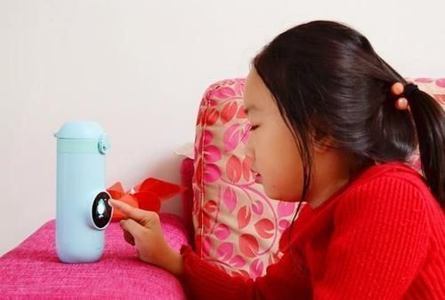 益生菌|天气渐冷,给孩子选择合适的保温杯这种杯子倒出来的或是毒水