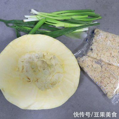 学会在家做南瓜虾皮包子两吃，再也不用出门买了