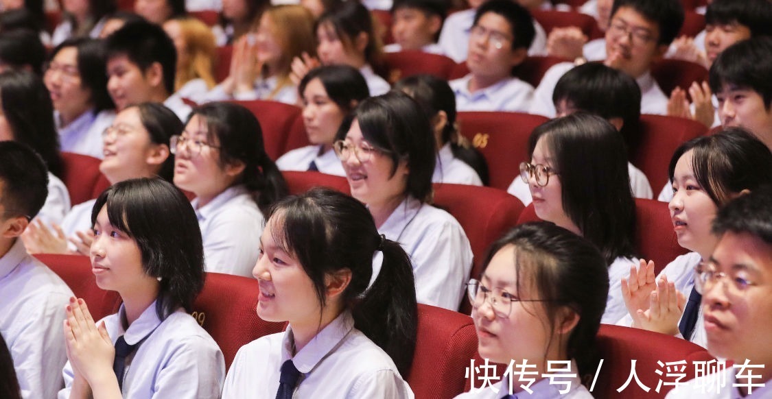 学校|冬奥会冠军杨扬走进宋庆龄学校:体育是很好的家庭纽带,失败恰恰是提高自我的好时机