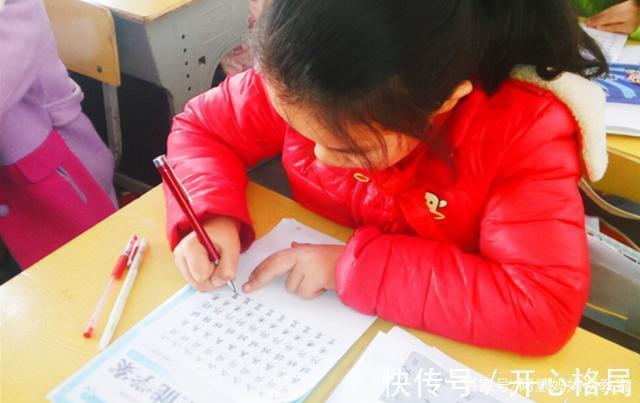 兴趣爱好$小学生被罚写“雨”字,从小雨写到暴雨,网友:你是来搞笑的吧