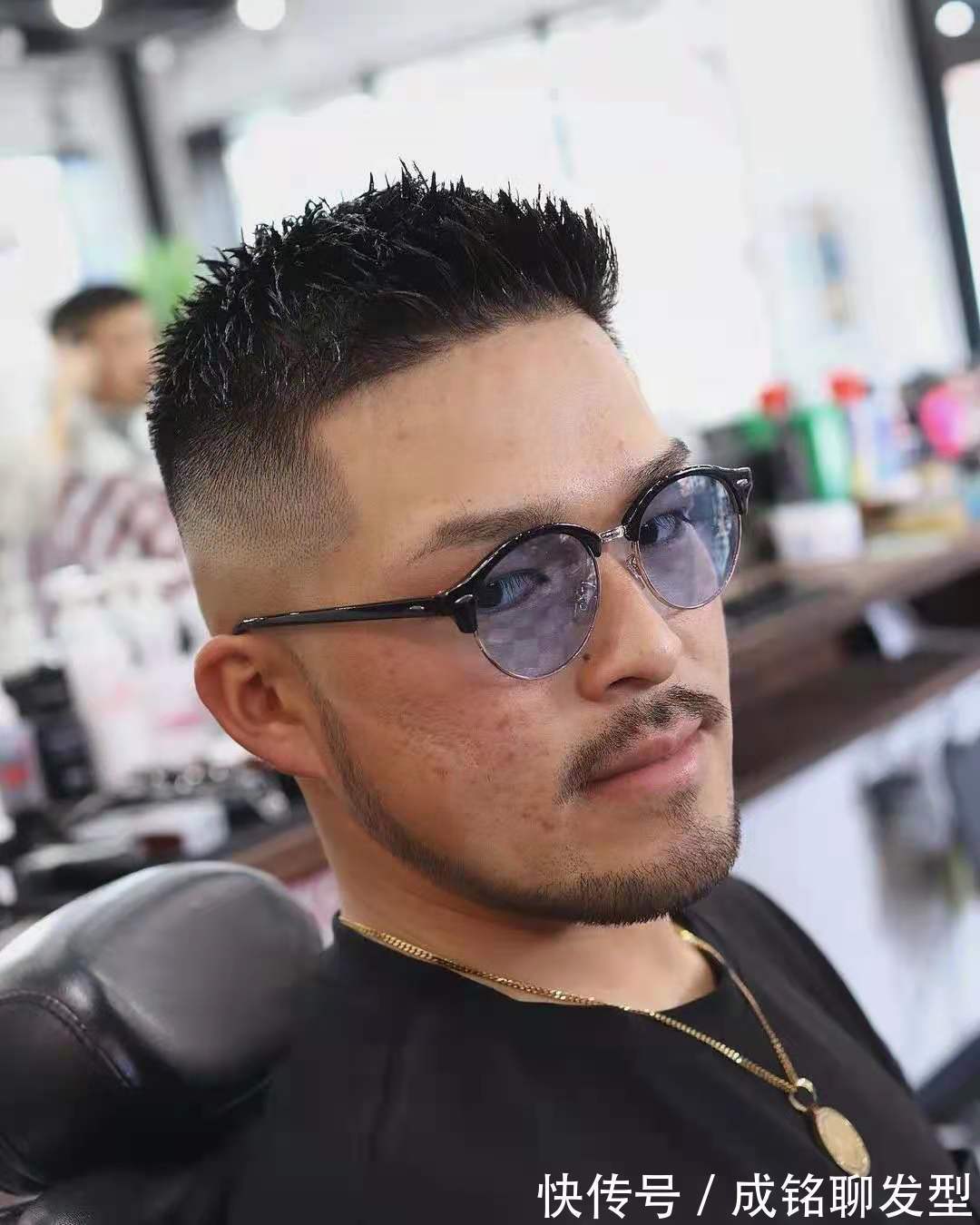 钢夹烫|为什么男人年纪大了都喜欢理短发?是头发少了,还是心态变老了?