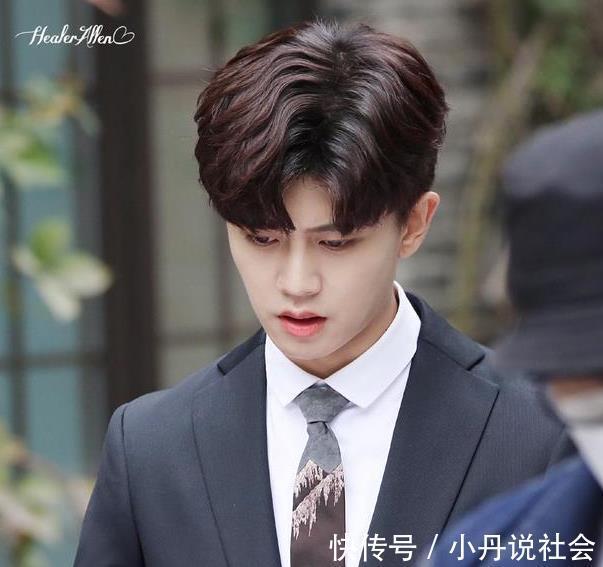 甜儿|《一生一世》收官两天之后,任嘉伦才发文告别,他的文案暗藏玄机