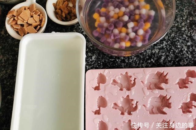 中国人吃腻了的小吃,在国外却成了稀罕物,还取名叫雨滴蛋糕