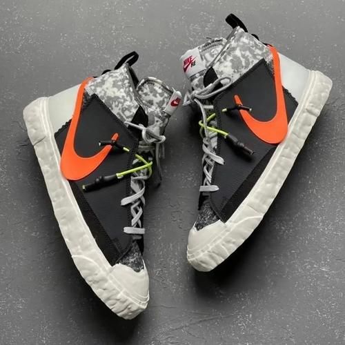 这鞋要火？！Travis Scott 上脚 READYMADE x Nike 联名！