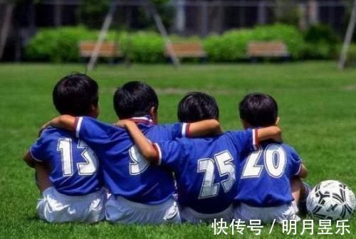 食物|10岁男童一年长高21厘米,妇幼主任:2种食物是“助长剂”,平常可多吃