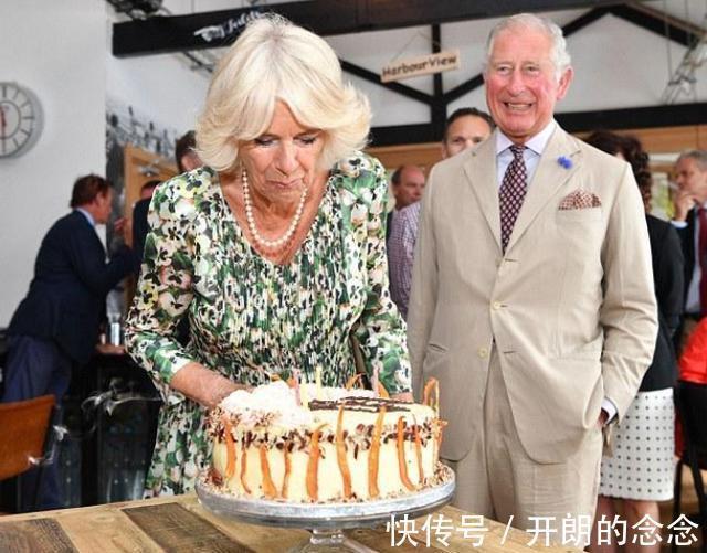 威廉王子 戴安娜婚戒平淡无奇,卡米拉婚戒是无价之宝,查尔斯送礼太偏心了