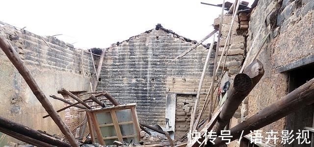 所有权|将全家户口从村里迁出，宅基地的使用权还有效吗？