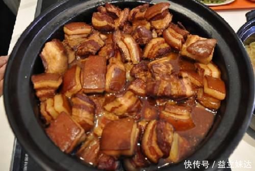 不论炖什么肉,都要记得加这2味料,肉烂鲜香贼入味!
