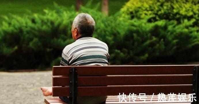 生病|76岁奶奶倾诉经历了,才能看清人心,晚年老伴儿和儿女都靠不住