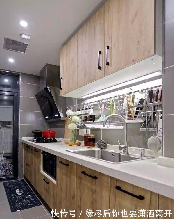 墙面|6口之家硬挤89平小户型,设计师这样设计,邻居纷纷照着学