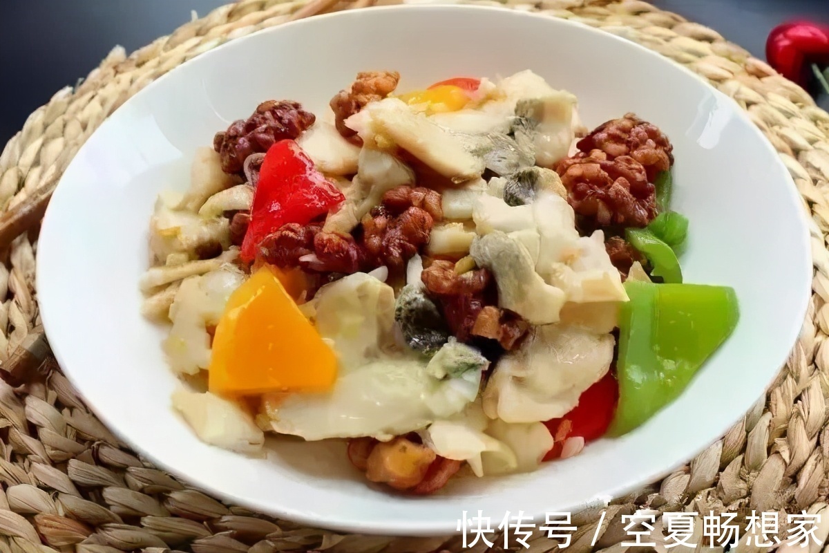 抗衰|女性想要肌肤好,学会吃3种美食,润肤抗衰,排毒养颜,早吃早好