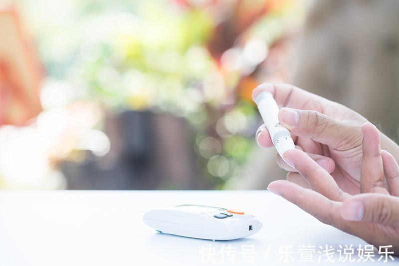 降糖药|为什么糖尿病患者不能喝酒?如果喝酒5个后果,你可能会承受不来