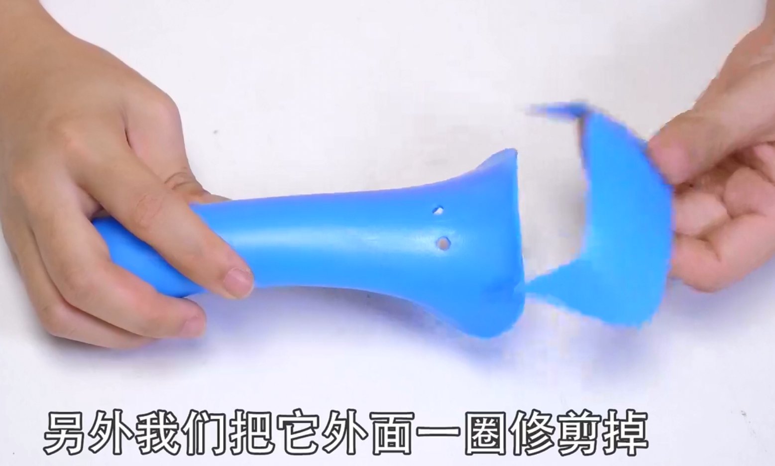 一条线|洗衣液瓶不要扔，一个瓶子简单改造成多个神器，全家人都抢着用