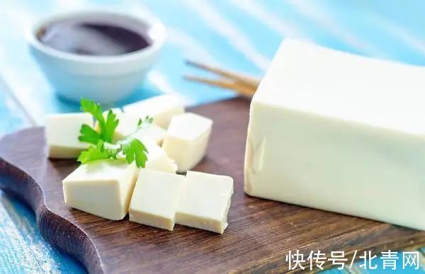 油炸|豆腐是防癌高手,但3种吃法让你变“癌症候选人”!尤其第1种,入秋比肉受欢迎