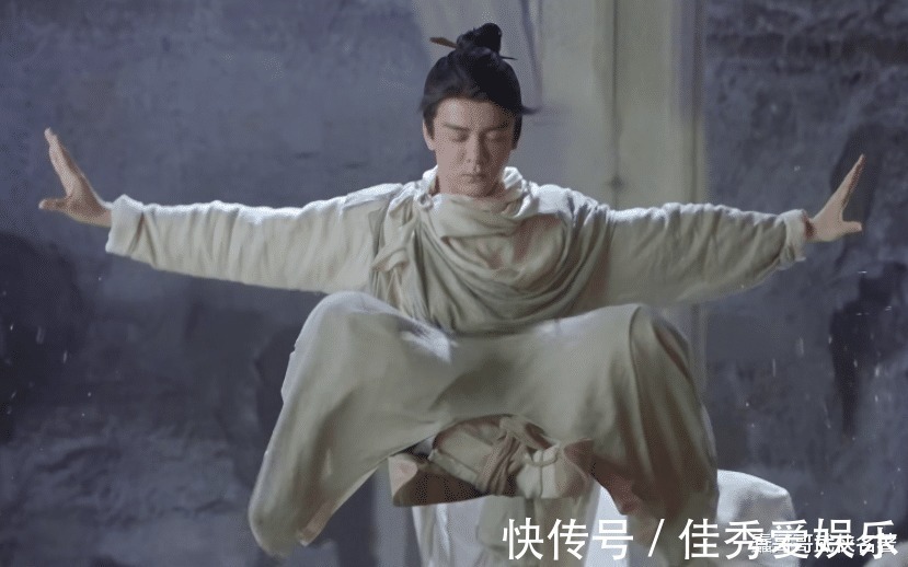 乾坤大挪移@《射雕》中也有明教,其教主为何不去华山论剑你看张无忌怎么说