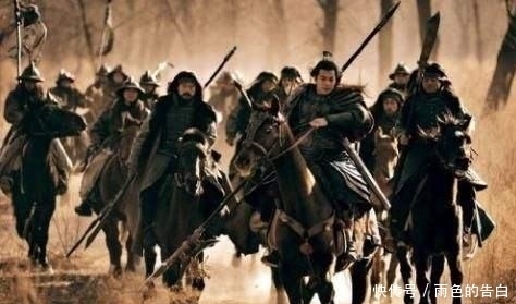 进攻|将军:赶紧传令撤军,传令兵:将军下令进攻!将军大喜:升官重赏