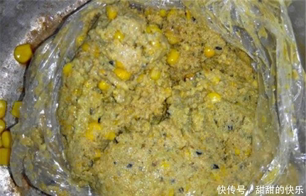 钓大鱼的季节到了，分享一些自制窝料配方，打窝后水下如“开锅”