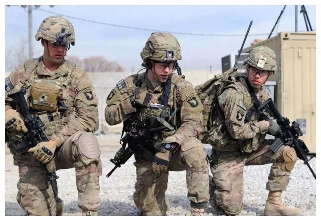 军事单位的叠加为何是×3?三三制可攻可