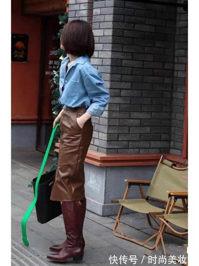 牛仔 平平无奇的“牛仔衬衫”,用这4种搭配技巧,洋气又显气质