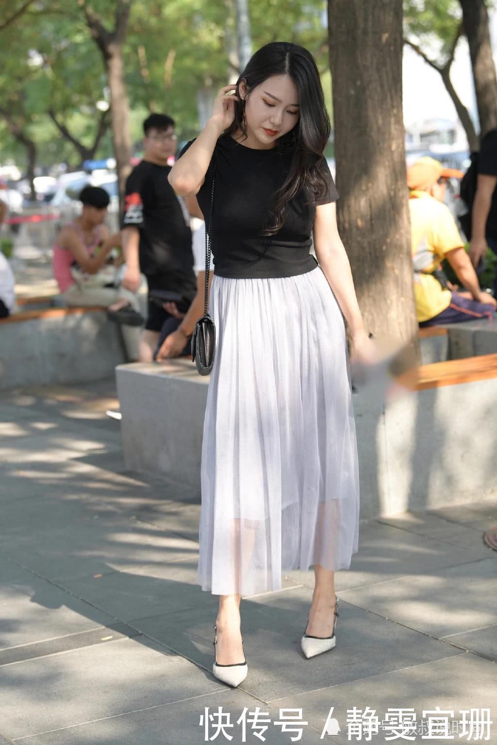 赛赛|别搞错了，这才是“教科书”般的微胖范儿