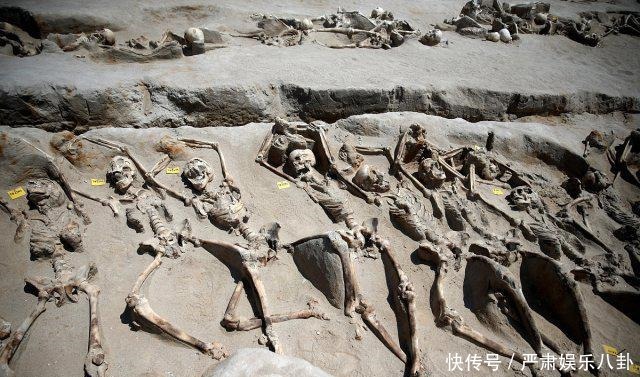 分开|古墓中陪葬的妃子,为啥双腿是分开的她们死前到底经历了什么