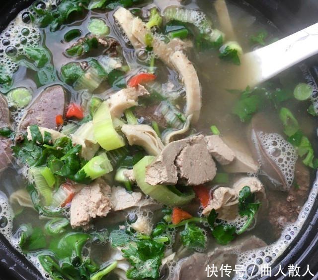 羊杂汤,热乎乎的,暖身暖心