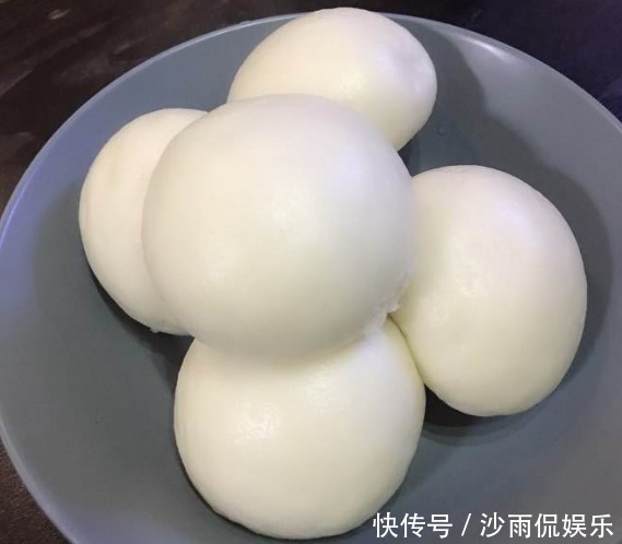 一料|发面时,不要只懂放酵母,多加一料,20分钟轻松发到两倍大