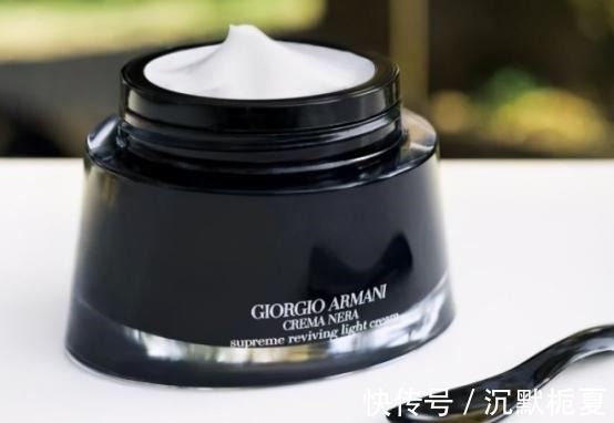 精质 INS推荐!7款干皮油皮都爱面霜「毛孔细致、抗老抚纹」!