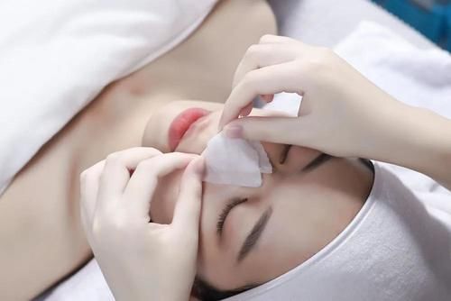 气泡|为什么1周要做1次小气泡皮肤管理？