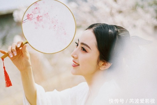 《射雕英雄传》中,为何丘处机、包惜弱不告诉杨康身世?