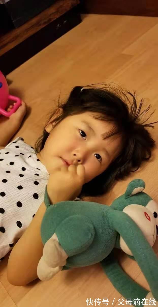 宝宝|孩子的小毛巾,再烂也扔不掉,没有睡不着,你家宝宝有没有
