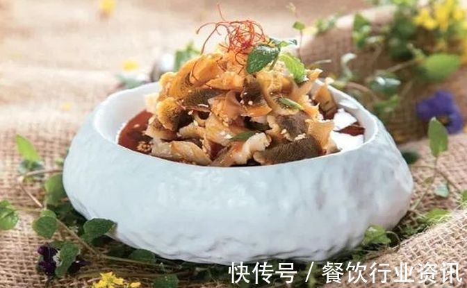 豆豉拌鱼皮、红油捞汁螺头、创新秘制鲈鱼制作方法