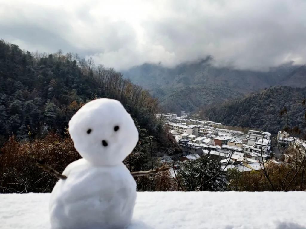 县区|初雪！周边县区雪景美图来袭！